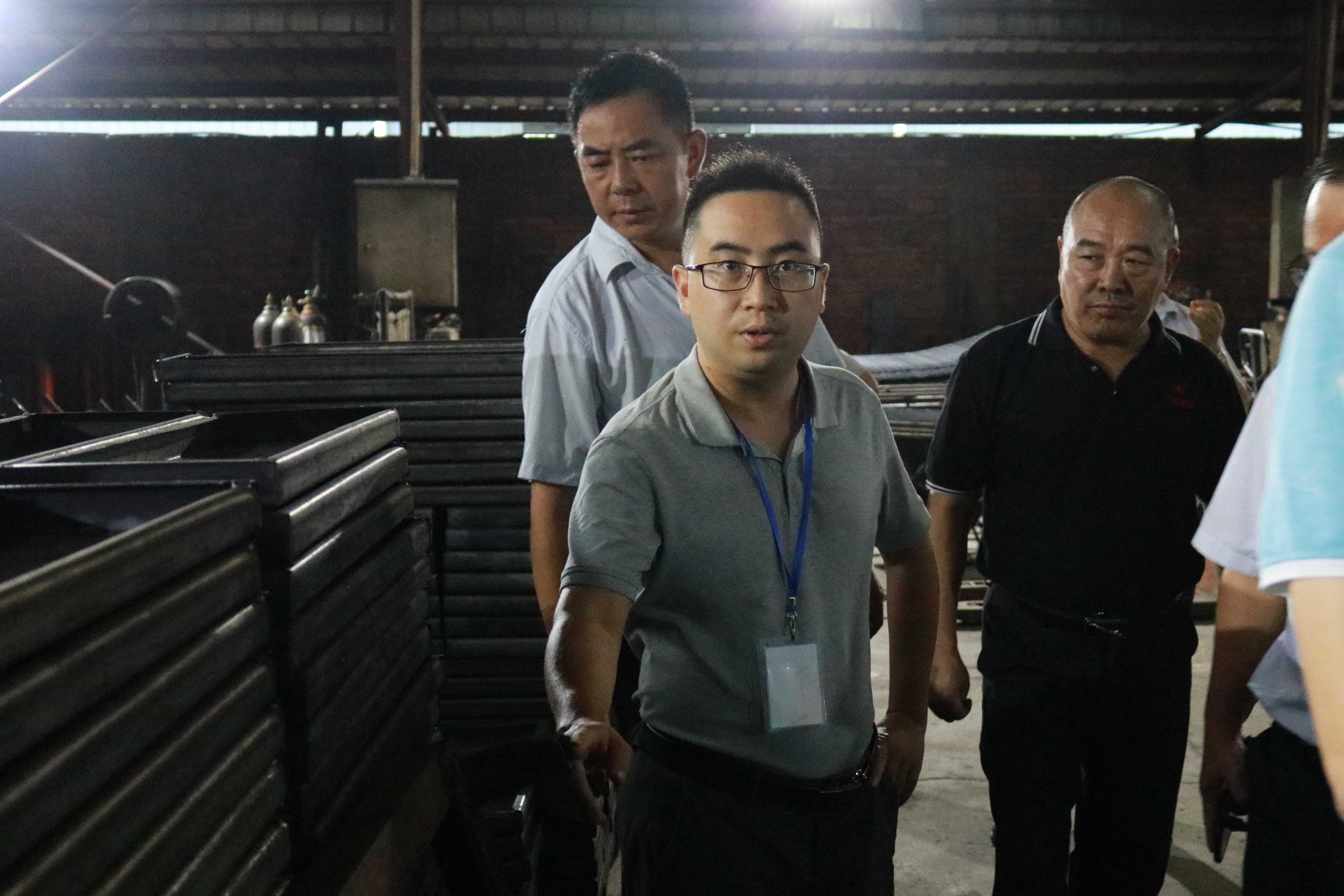 檢查組實地查看、檢查臺賬(3).jpg