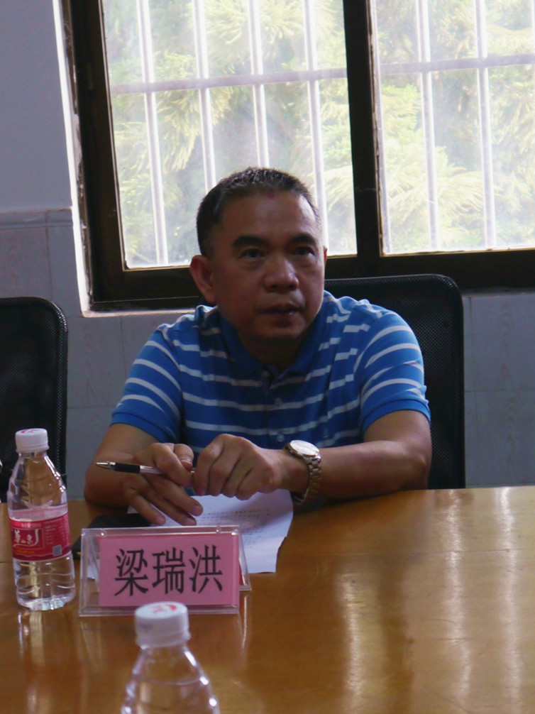 7、江門幼兒師范學(xué)校黨委書記梁瑞洪.jpg