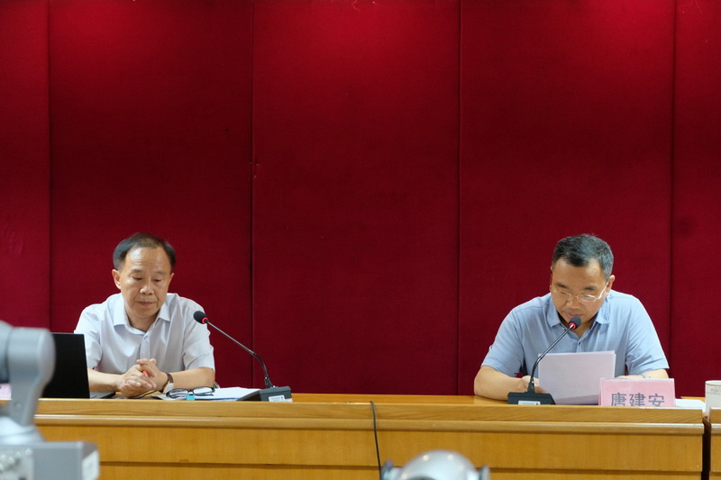 190820開講啦！憲法法治專題講座江門市自然資源全系統(tǒng)都來打call！ (4).jpg